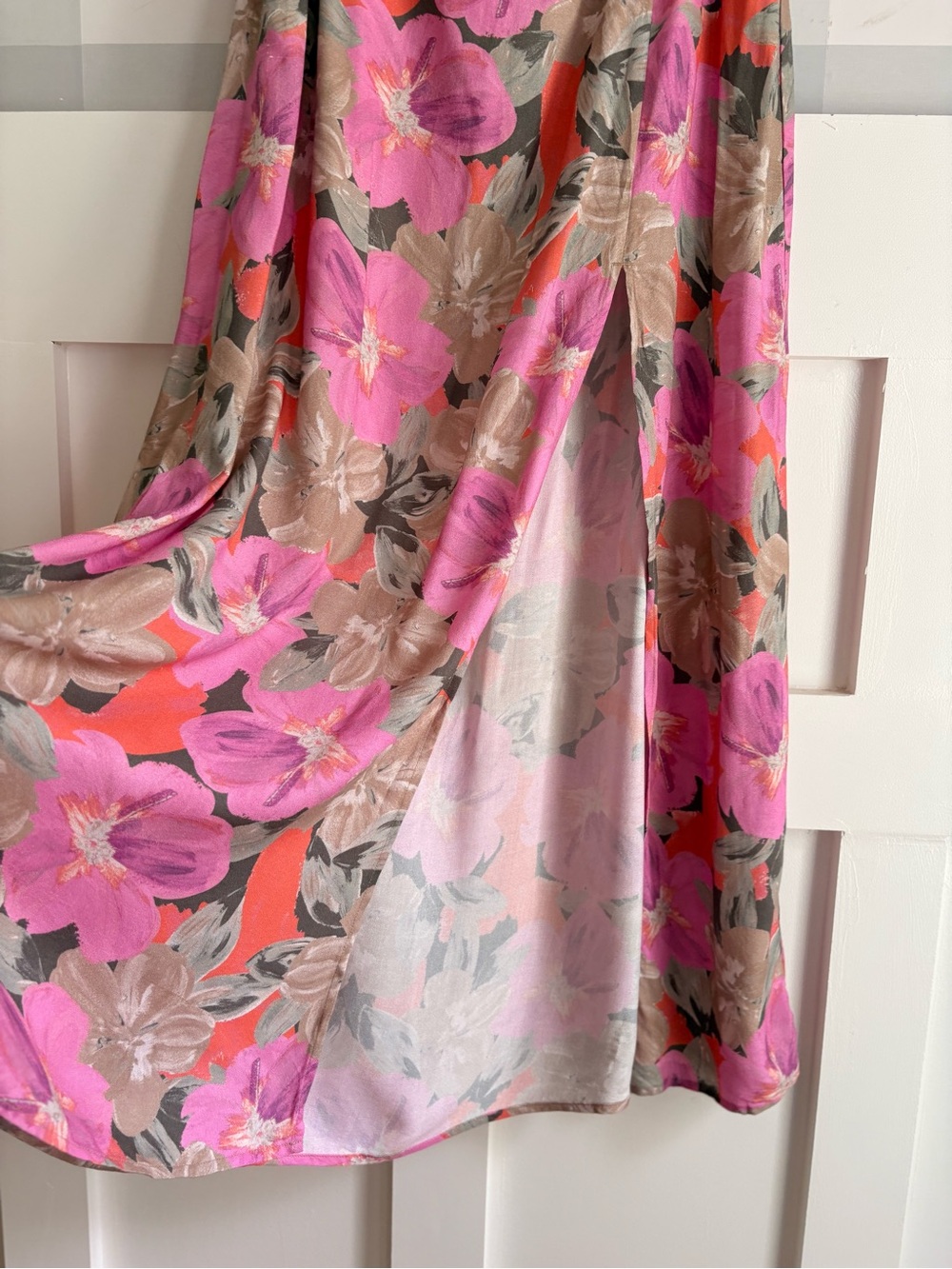 Saltwater LUXE Pink Floral Maxi Skirt Large - Picture 2 of 6